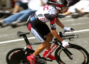 开云下载-年度焦点之战之夜，门迪关键节点连续得分，改写历史的一刻