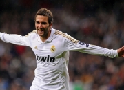 开云体育入口-东契奇状态火热引领公牛轻取山东队，唯一性胜利背后的战术密码