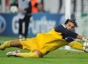 开云官方app入口-当那不勒斯的速度遇上贝林厄姆的统治力，足球世界的双重奏鸣