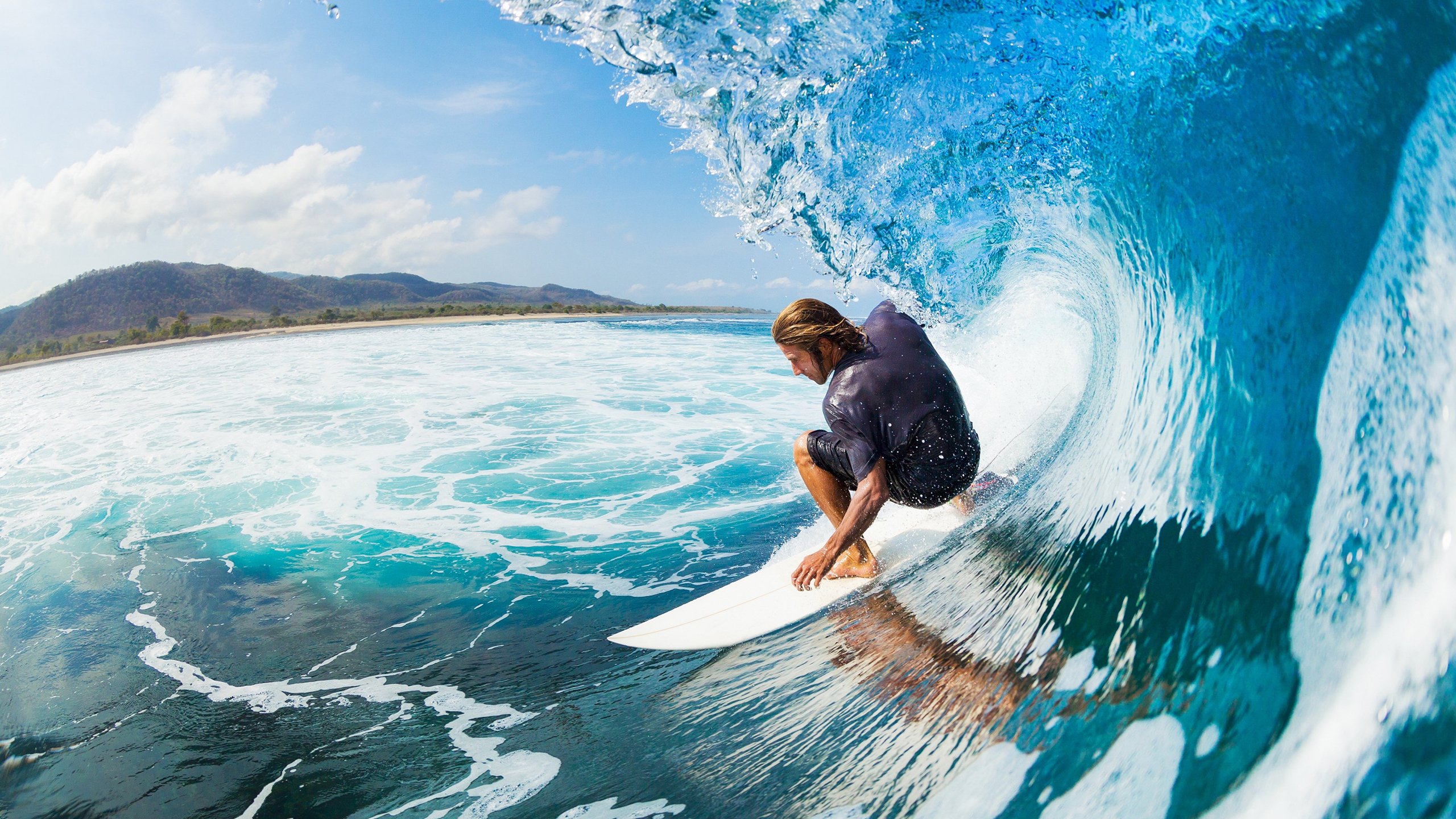 赛道与球场，当布伦森在F1街道赛接管比赛，吉林队用火力压制老鹰